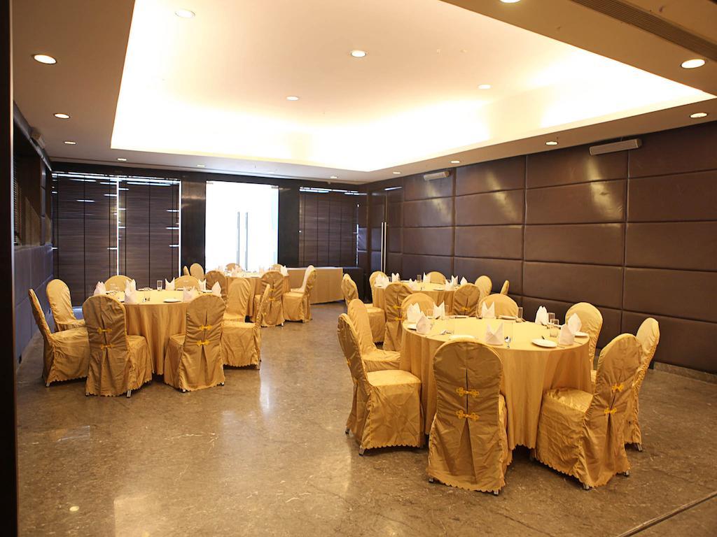 The Kay Hotel Vijayawāda Exterior foto